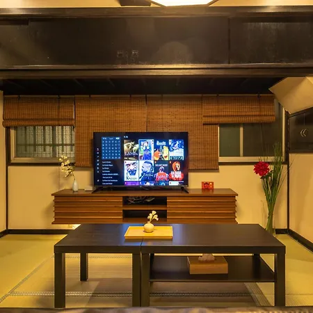 Sky Gateスカイツリー徒歩3分の貸切ヴィラ/成田羽田直通/浅草徒歩15分 东京 Exterior photo